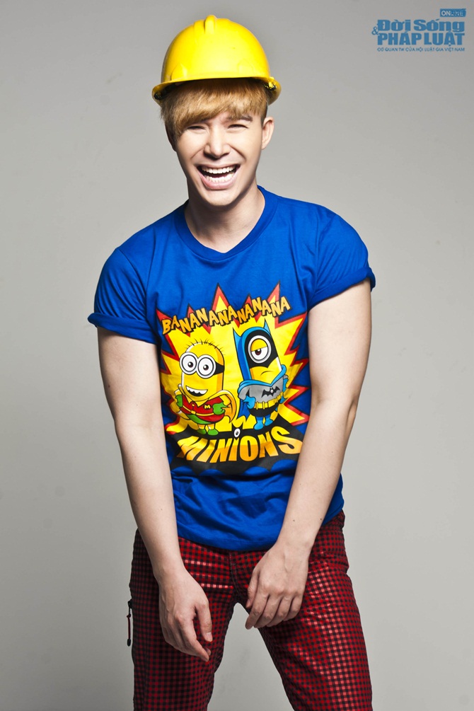 Nathan Lee rực rỡ đón sinh nhật ''tuổi 20''