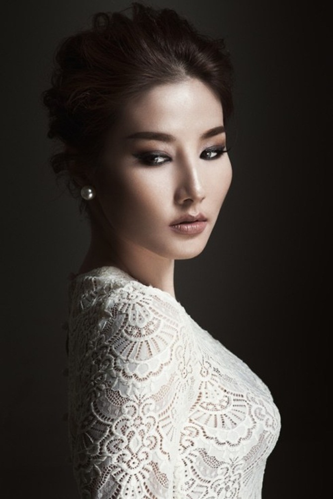 Diễm My 9x sắc sảo đầy quyến rũ trong loạt ảnh mới Diễm My 9x sắc sảo đầy quyến rũ trong loạt ảnh mới