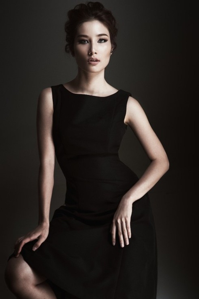 Diễm My 9x sắc sảo đầy quyến rũ trong loạt ảnh mới Diễm My 9x sắc sảo đầy quyến rũ trong loạt ảnh mới