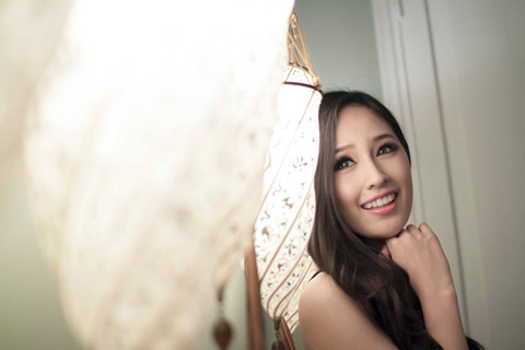 Ngắm hoa hậu có chiều cao khủng nhất Việt Nam