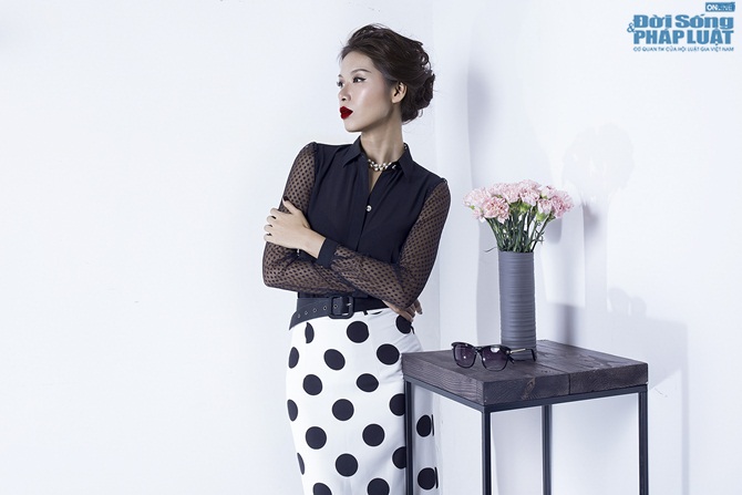 Giải bạc siêu mẫu kiêu kỳ với váy chấm bi