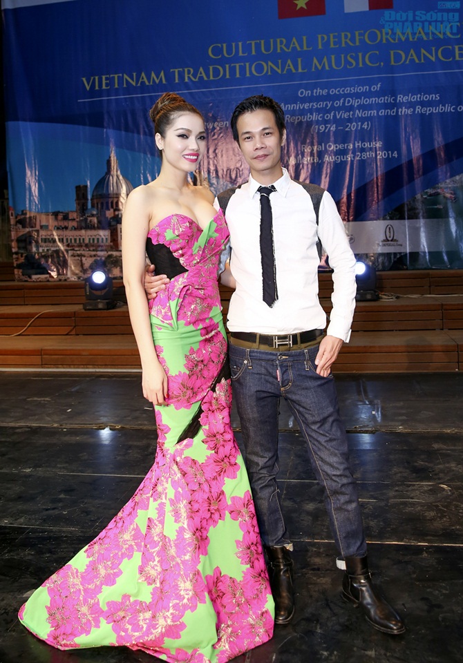 Show thời trang Hoàng Hải và Xuân Lê thành công rực rỡ