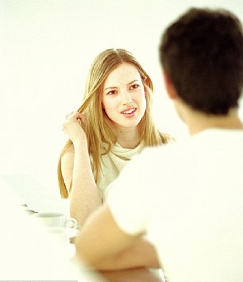 Chấm dứt mối quan hệ: Đàn ông mất 1 tháng, phụ nữ chỉ cần 6 ngày