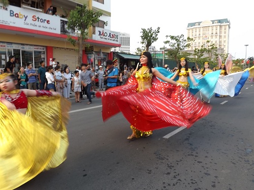 Festival Huế 2014: Văn hóa năm châu hội tụ về miền đất Cố đô