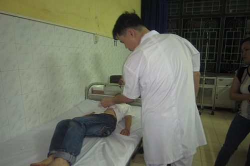 12 học sinh tiểu học nhập viện cấp cứu nghi do uống sữa tiếp thị