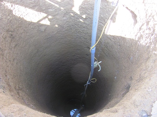 Người dân miền núi phải mua nước với giá 100 nghìn đồng/m3