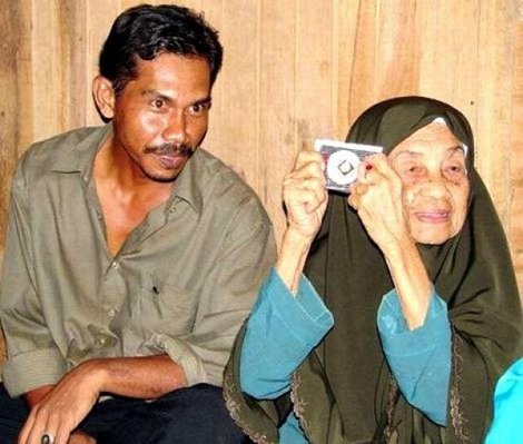 Tuyệt chiêu mê hoặc đàn ông của bà lão trăm tuổi có 23 đời chồng