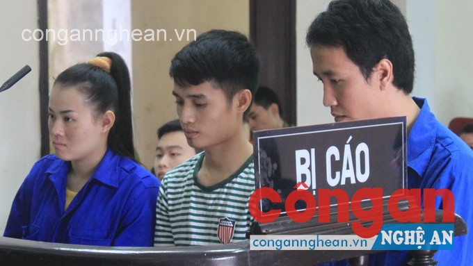 Các bị cáo tại phiên tòa