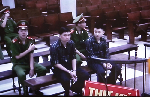 Những hình ảnh ấn tượng buổi xét xử vụ án thẩm mỹ viện Cát Tường