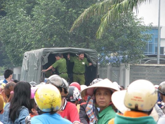 Khởi tố vụ đập phá, huỷ hoại tài sản ở Bình Dương