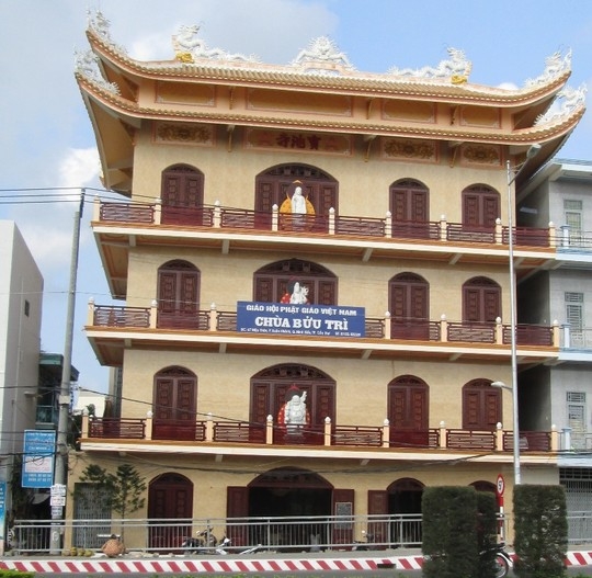 Vợ chồng 17 tuổi bắt cóc nhầm con của người khác