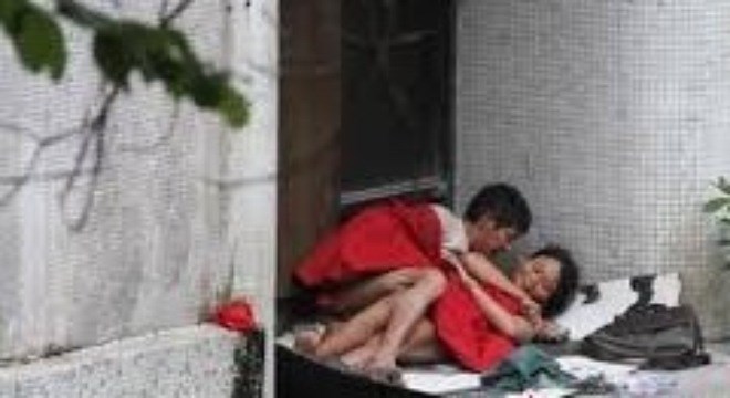 hiếp dâm hiếp dâm