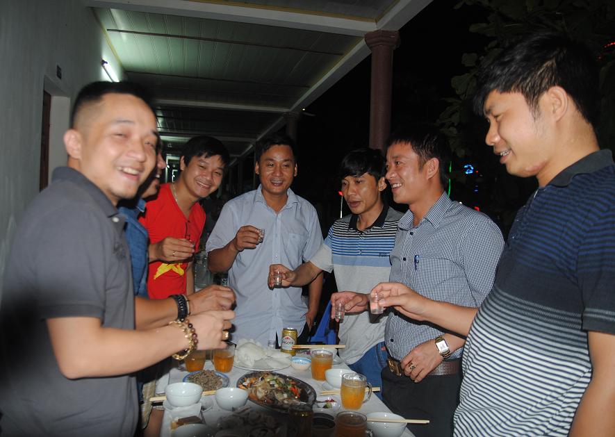 Báo Đời sống và Pháp luật giao lưu tại Miền Trung