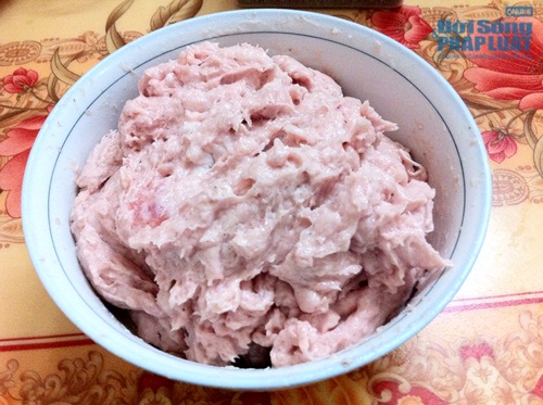 Làm giò lụa cực dễ tại nhà, bạn đã thử chưa?