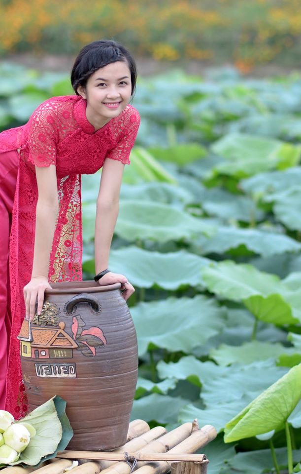 Ngất ngây vẻ đẹp “nghiêng nước nghiêng thành” nữ sinh xứ Tuyên