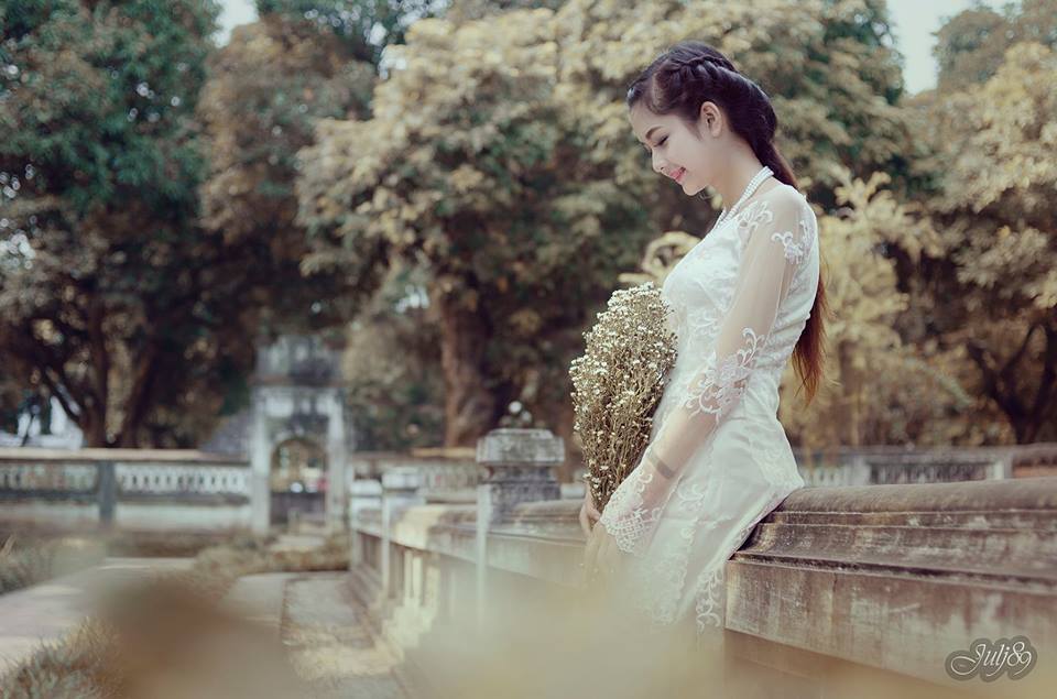 Ngất ngây vẻ đẹp “nghiêng nước nghiêng thành” nữ sinh xứ Tuyên