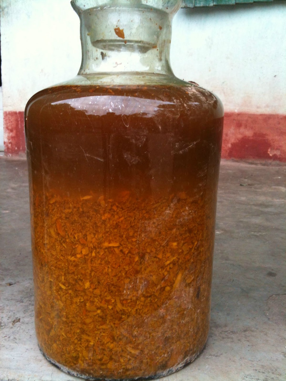 Giảm cân sau sinh cực hữu hiệu bằng rượu gừng nghệ Giảm cân sau sinh cực hữu hiệu bằng rượu gừng nghệ