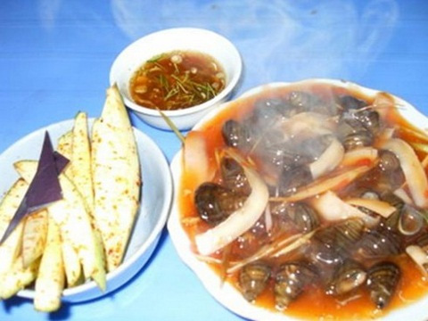 Địa điểm nhâm nhi ốc ngon ngày lạnh ở Hà thành