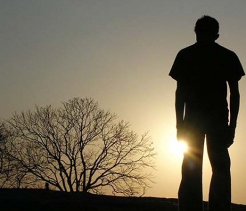 Niềm khát sống những năm cuối đời của một cậu sinh viên Niềm khát sống những năm cuối đời của một cậu sinh viên