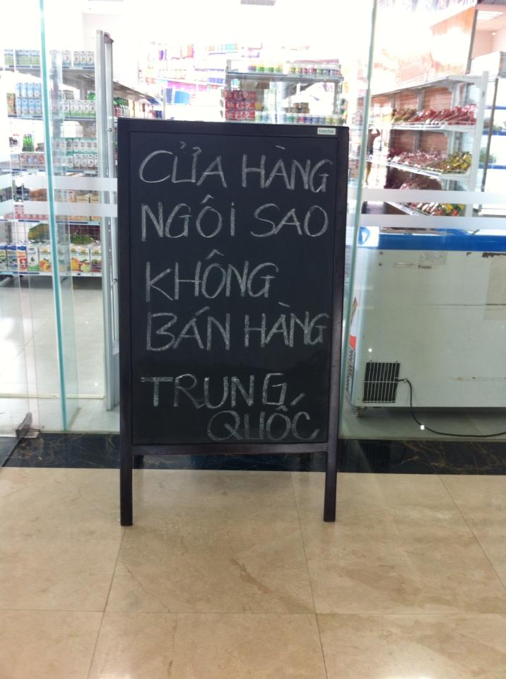 Thêm cửa hàng Việt treo biển tẩy chay hàng Trung Quốc