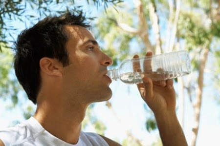 Bí quyết giữ sức mùa nắng nóng Bí quyết giữ sức mùa nắng nóng