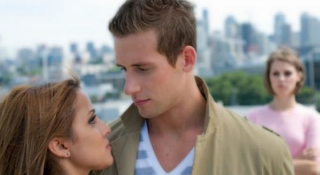 Ám ảnh khi chứng kiến cảnh chồng ân ái với bồ Ám ảnh khi chứng kiến cảnh chồng ân ái với bồ