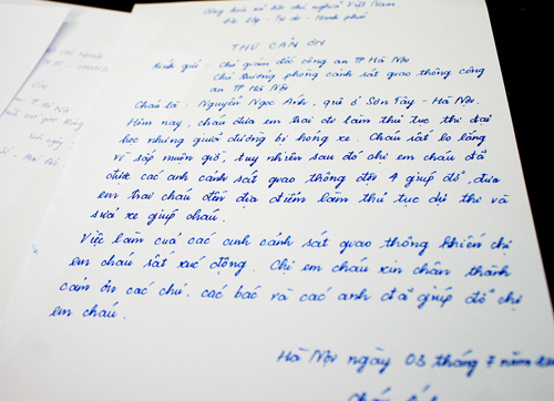 Cảm động những lá thư cảm ơn thí sinh thi đại học gửi CSGT 