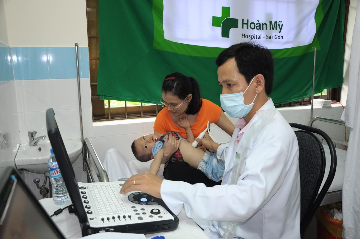 Tập đoàn Hoàn Mỹ: Khám bệnh, tặng quà cho 2.500 người dân Côn Đảo