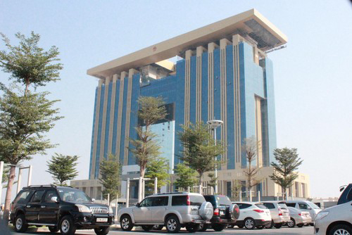 Cuộc đua nghìn tỷ và câu chuyện 