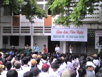 Vụ nữ sinh lớp 12 mang thai bị nhà trường cho thôi học