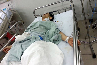 Vụ kẻ chống người thi hành công vụ dùng súng dọa cảnh sát cơ động