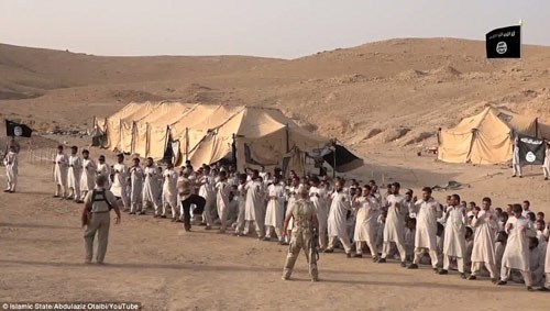 Chùm ảnh lò huấn luyện chiến binh Nhà nước Hồi giáo Chùm ảnh lò huấn luyện chiến binh Nhà nước Hồi giáo