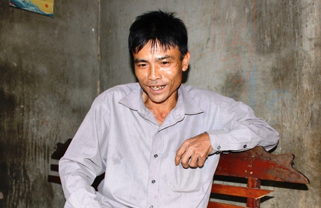 Rắn lục đuôi đỏ cắn 5 người trong một gia đình