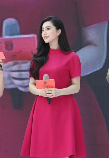 Fan leo cây, đu tường nhà để ngắm Phạm Băng Băng