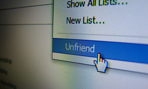 6 kiểu người nên hủy kết bạn trên Facebook ngay lập tức