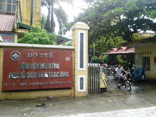 Thanh Hóa: Một bé gái tử vong do ngã lan can bệnh viện