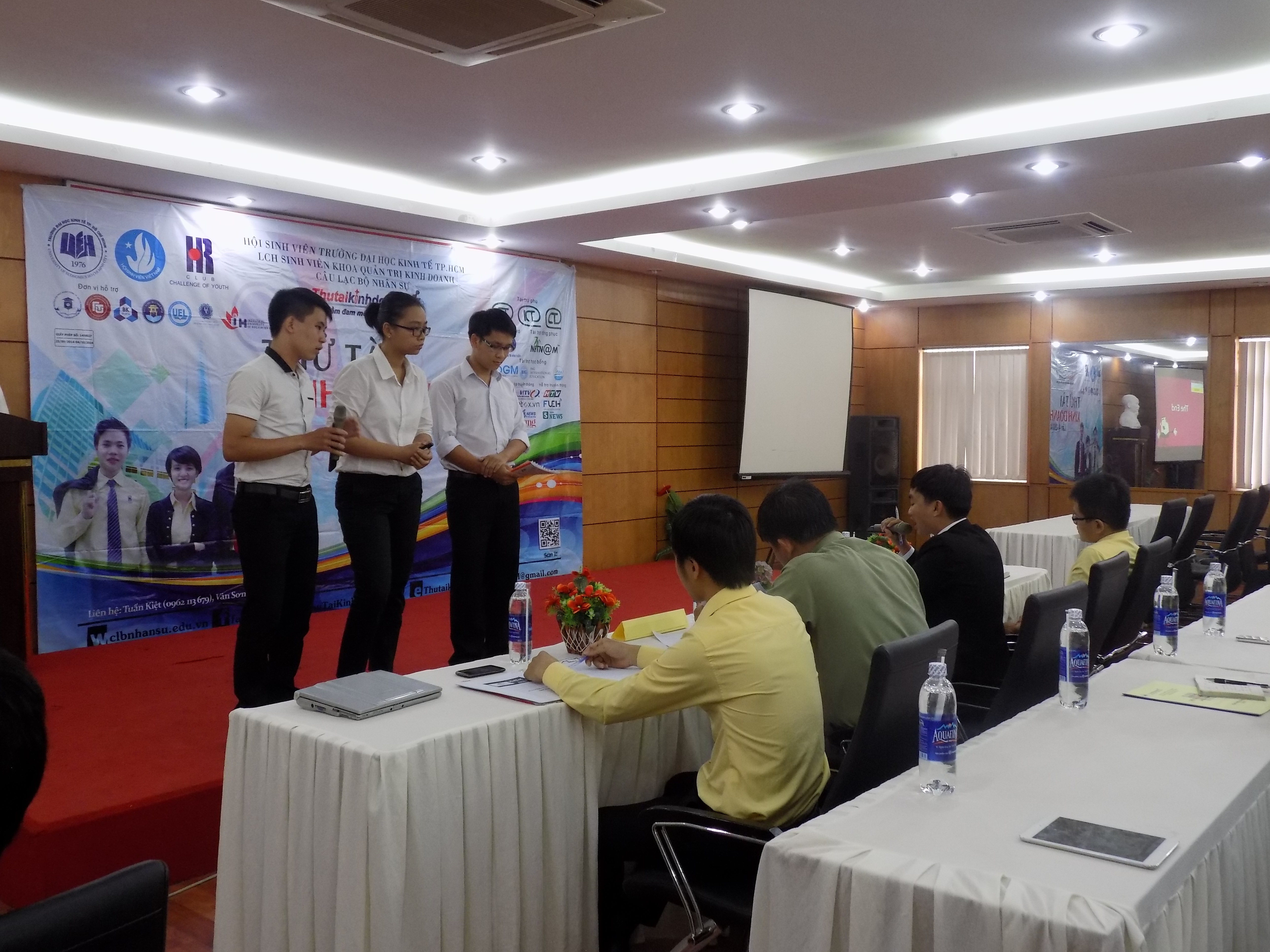 102 thí sinh bước vào vòng 2 cuộc thi Thử tài kinh doanh lần 4