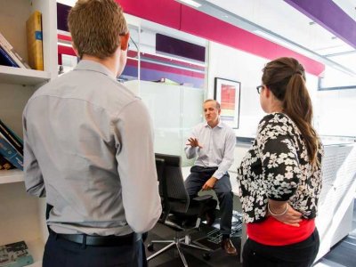 Top 10 công việc hot nhất thế giới năm 2015