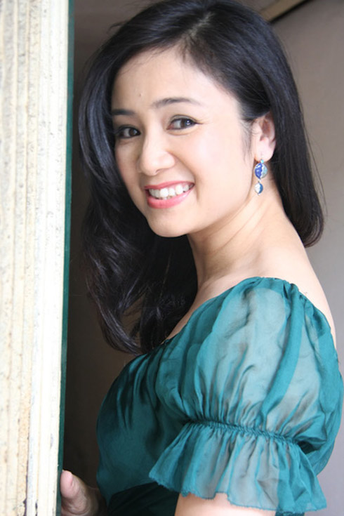 Chuyện đời những đôi mắt bồ câu tuyệt đẹp của màn ảnh Việt Chuyện đời những đôi mắt bồ câu tuyệt đẹp của màn ảnh Việt