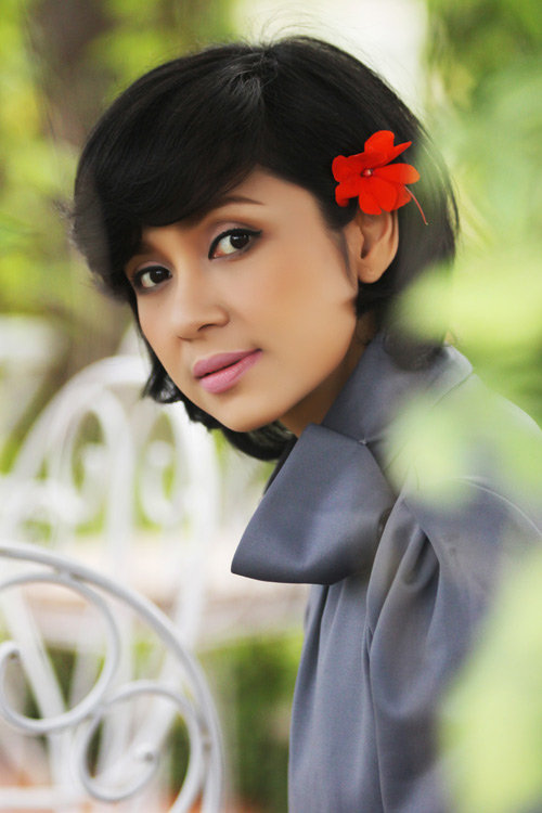 Chuyện đời những đôi mắt bồ câu tuyệt đẹp của màn ảnh Việt Chuyện đời những đôi mắt bồ câu tuyệt đẹp của màn ảnh Việt