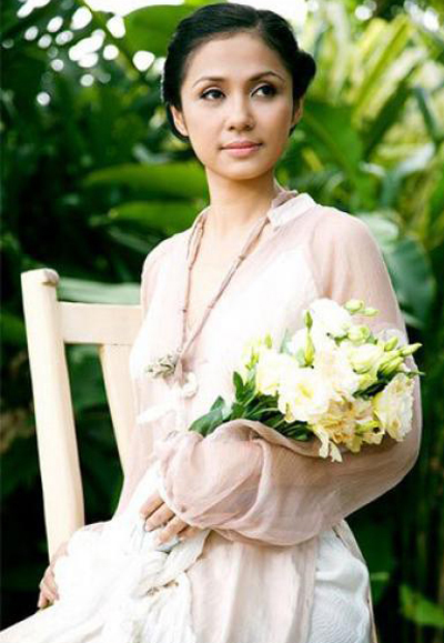 Chuyện đời những đôi mắt bồ câu tuyệt đẹp của màn ảnh Việt Chuyện đời những đôi mắt bồ câu tuyệt đẹp của màn ảnh Việt