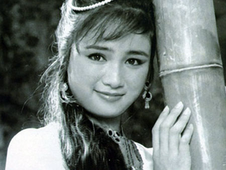 Chuyện đời những đôi mắt bồ câu tuyệt đẹp của màn ảnh Việt Chuyện đời những đôi mắt bồ câu tuyệt đẹp của màn ảnh Việt