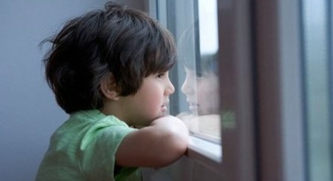 Những dấu hiệu phát hiện sớm trẻ tự kỷ Những dấu hiệu phát hiện sớm trẻ tự kỷ