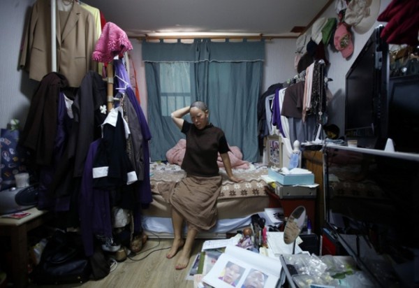 Cuộc đời đen tối của người phụ nữ vay gần 600 triệu đi thẩm mỹ