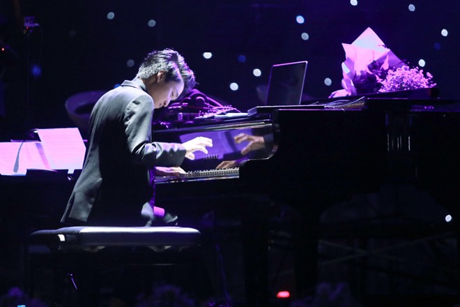 Con Thanh Lam càng lớn càng điển trai