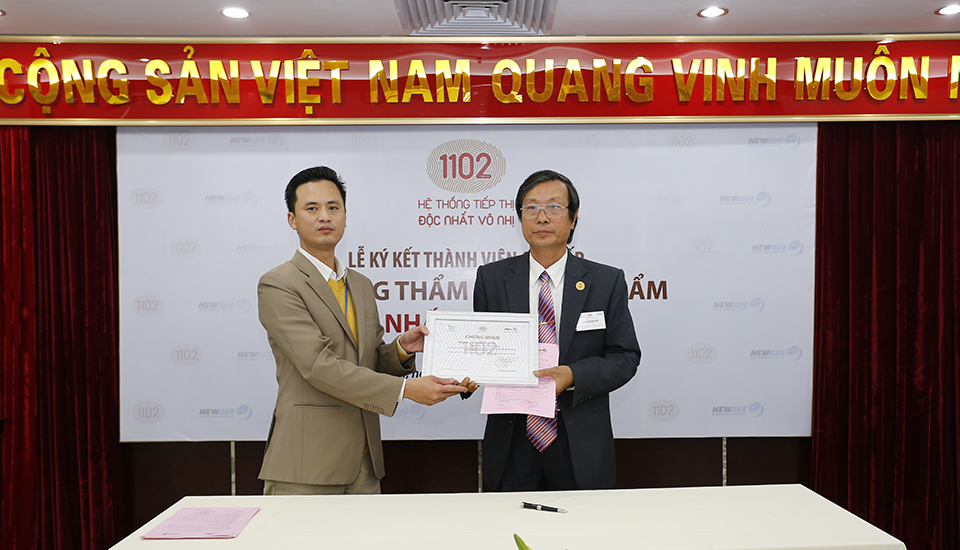 Nghệ nhân làng nghề truyền thống là báu vật nhân văn của quốc gia