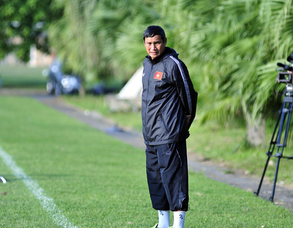 Trưởng đoàn ĐTVN Mai Đức Chung: Mời công an điều tra là hợp lý