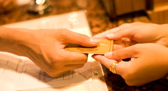 Những điều ít biết về nghề lễ tân khách sạn 5 sao