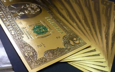 Tiền lì xì USD bằng nhựa hút khách