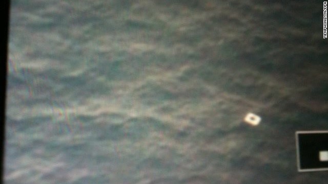 Toàn cảnh tìm kiếm máy bay Malaysia mất tích qua ảnh